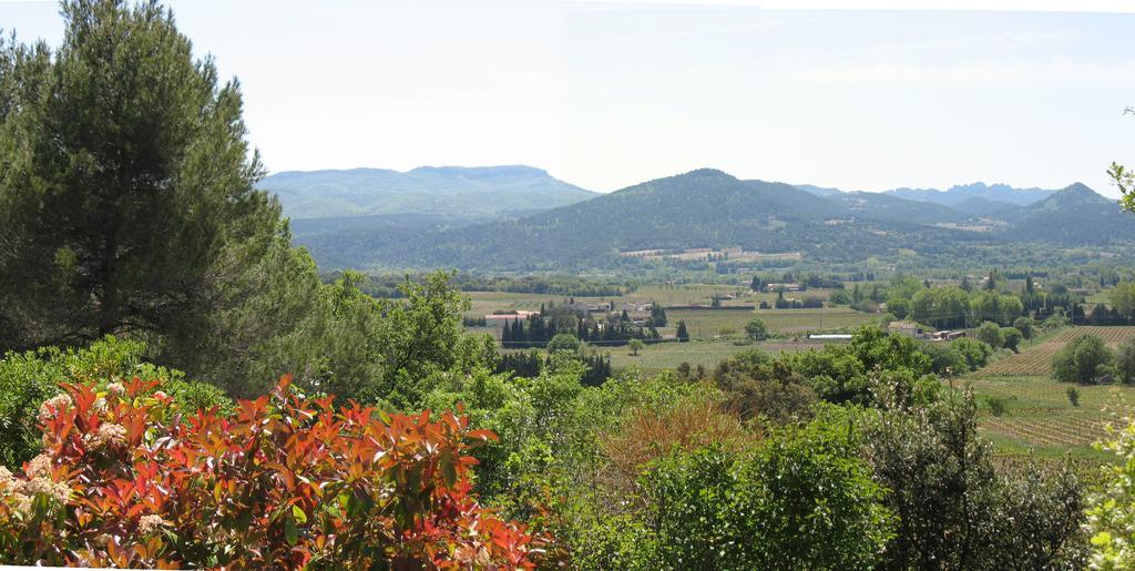 B&B La Cigaline Villedieu  Buitenkant foto